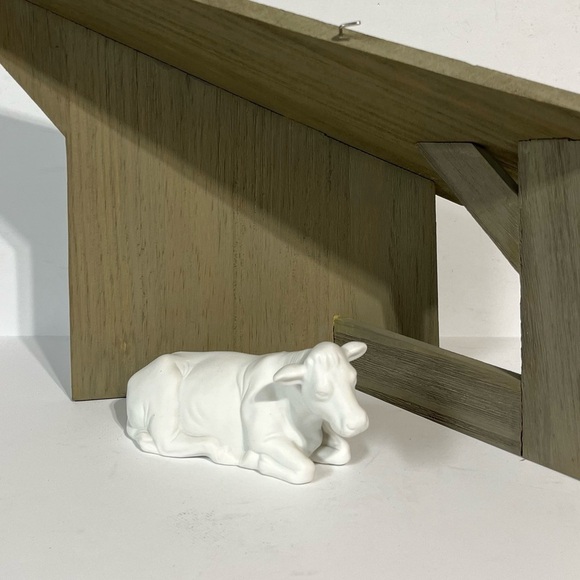 Vintage Avon Nativity Collectibles The Cow Porcelain Figurine 1987 - Picture 3 of 7